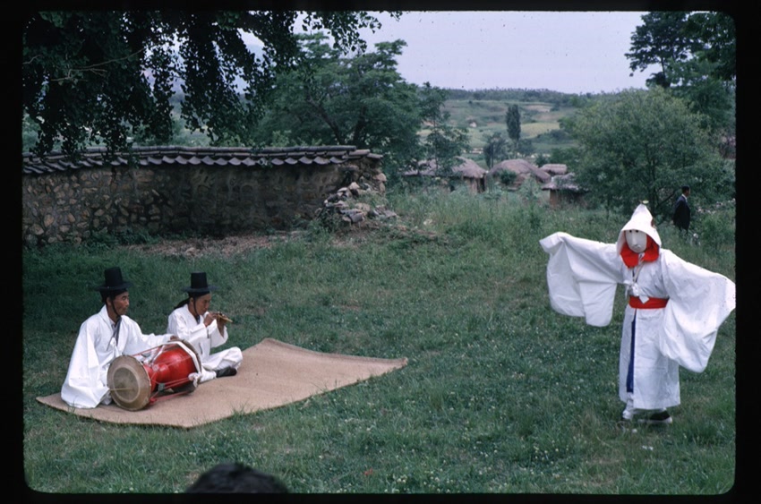 양주별산대놀이(상좌춤), 1966년 추정